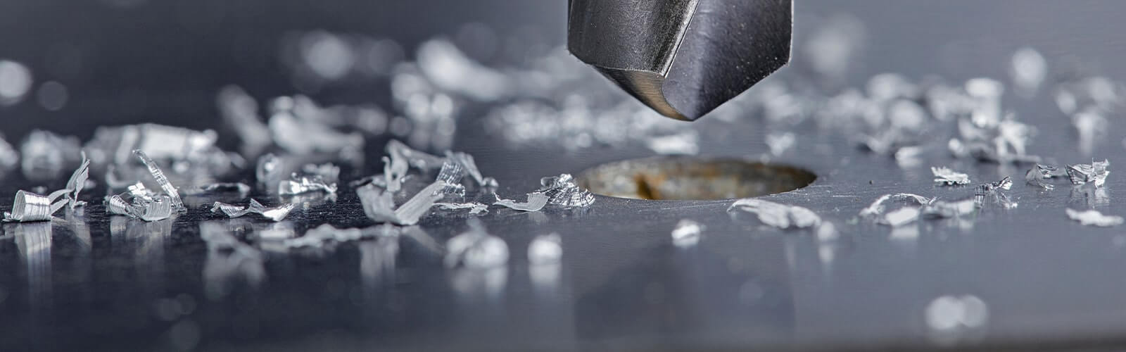 how to repair aluminium holes