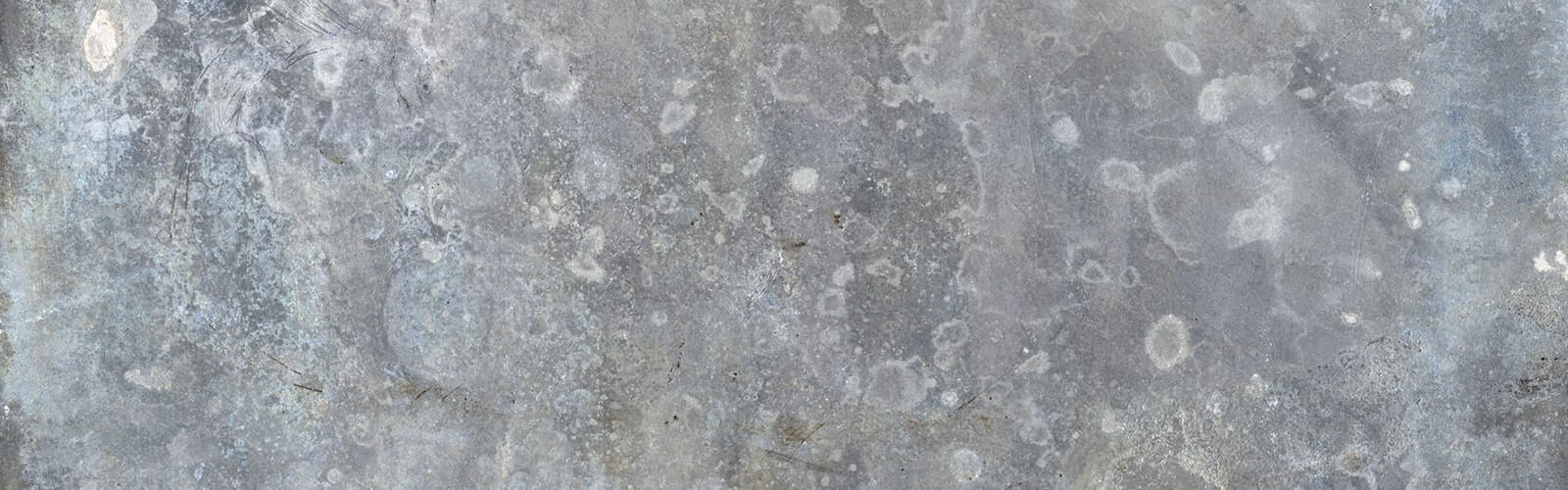 what corroded aluminium looks like