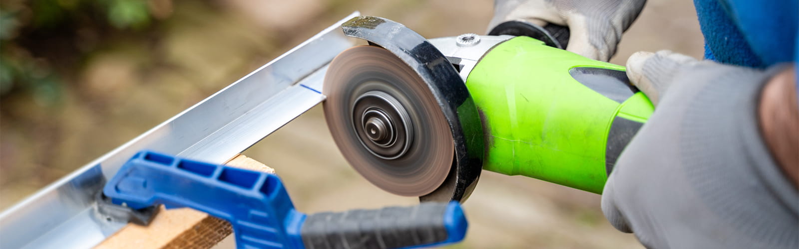how to cut metal angle for a sturdy DIY shelf frame