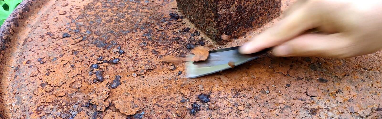 how to stop metal from rusting